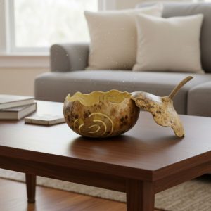 Cuenco de calabaza decorativo