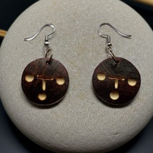 Pendientes elaborados a mano